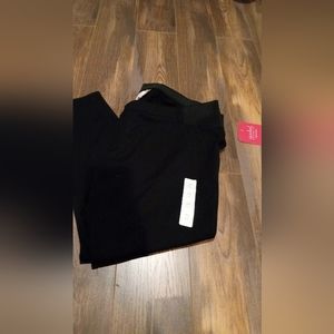 NWT Isabel Maternity Skinny Entubado